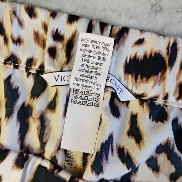 Victoria's Secret Leopard Print Pajama Shorts Womens Medium Lounge Sleepwear - Picture 6 of 9
